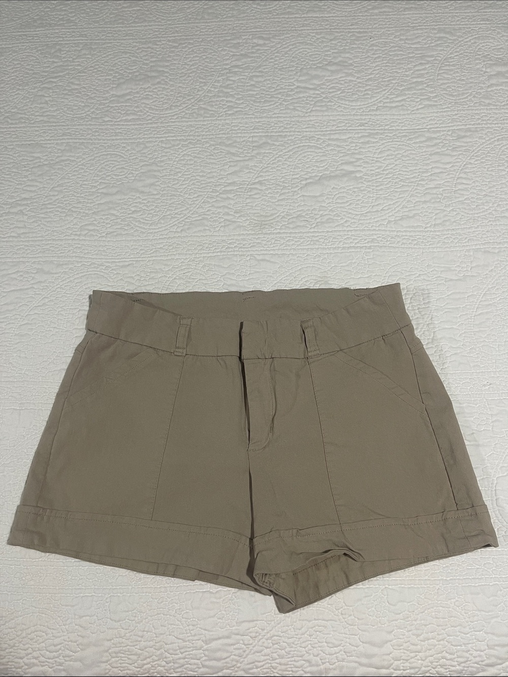 Women's High-Rise Stretch Shorts - Taupe